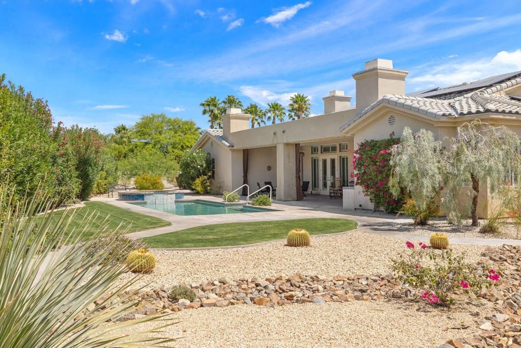 Image 15 of property listing at 10 Queens Court, Rancho Mirage, CA 92270