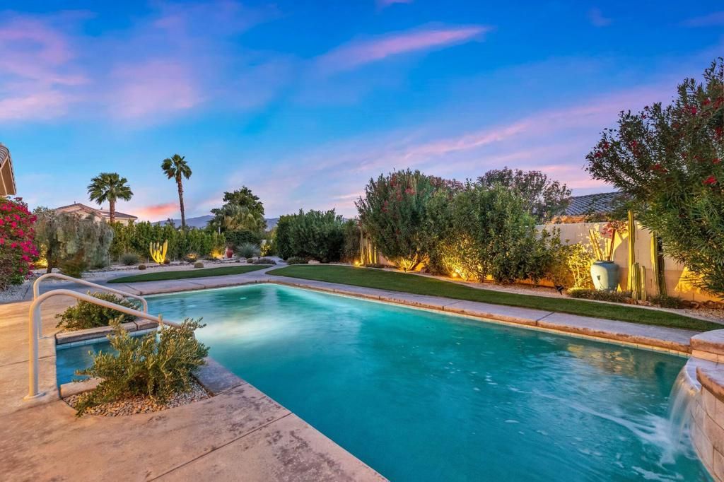 Image 5 of property listing at 10 Queens Court, Rancho Mirage, CA 92270