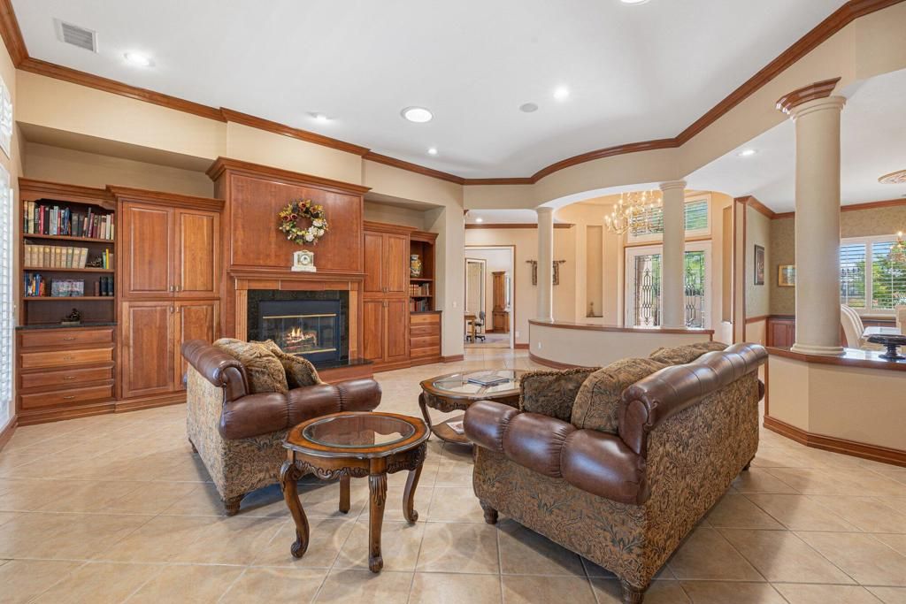 Image 9 of property listing at 10 Queens Court, Rancho Mirage, CA 92270