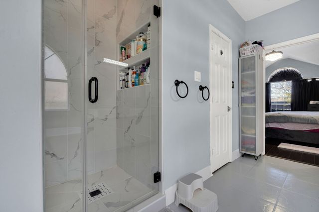 5948 Woodoak Drive, Dallas, TX 75249