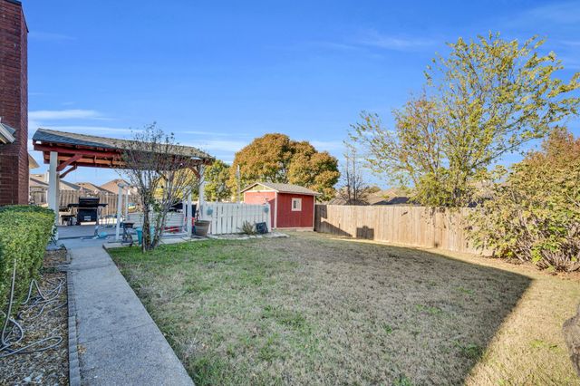 5948 Woodoak Drive, Dallas, TX 75249