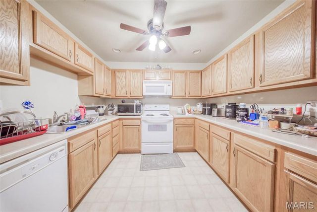 16825 Huntington Lane B, St Robert, MO 65584