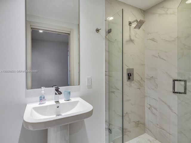 801 S Miami Avenue 2706, Miami, FL 33130