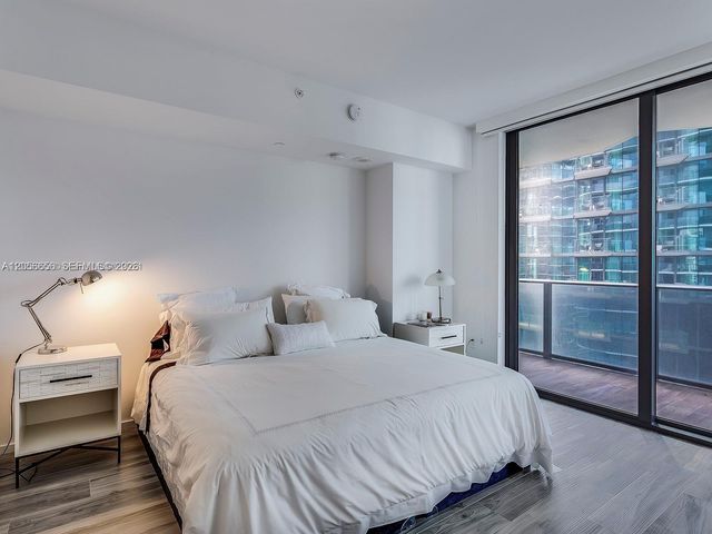 801 S Miami Avenue 2706, Miami, FL 33130