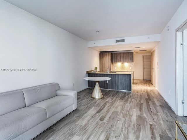 801 S Miami Avenue 2706, Miami, FL 33130