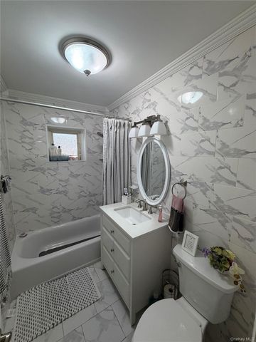 510 Reynolds Avenue, Bronx, NY 10465