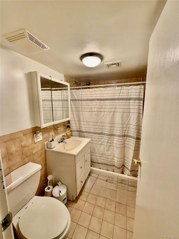 510 Reynolds Avenue, Bronx, NY 10465