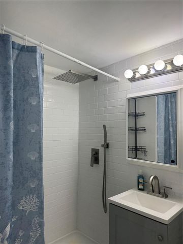 1834 SHORE DRIVE S 6, South Pasadena, FL 33707