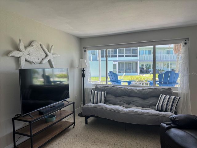 1834 SHORE DRIVE S 6, South Pasadena, FL 33707