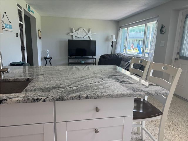 1834 SHORE DRIVE S 6, South Pasadena, FL 33707