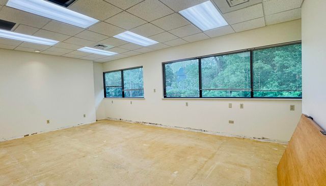 1707 S Park Street 201, Kalamazoo, MI 49001