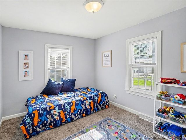 2406 Fairmont Avenue, New Albany, IN 47150