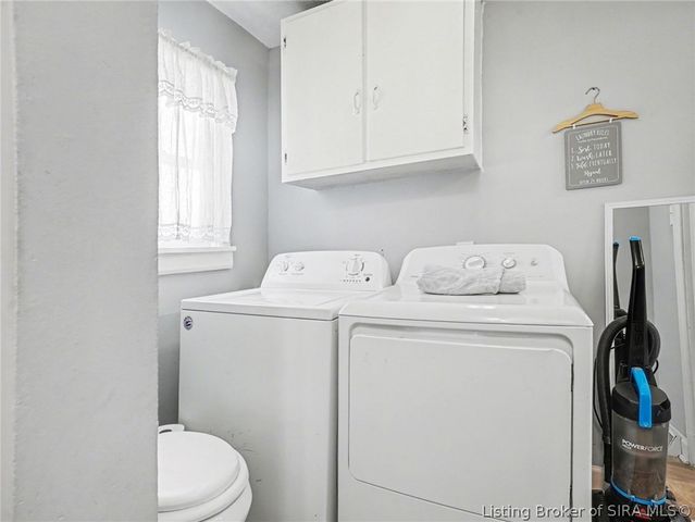 2406 Fairmont Avenue, New Albany, IN 47150