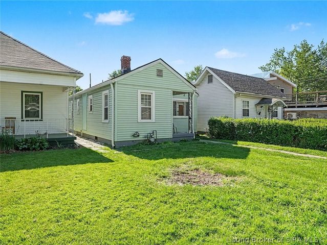 2406 Fairmont Avenue, New Albany, IN 47150