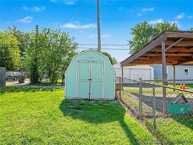 2406 Fairmont Avenue, New Albany, IN 47150