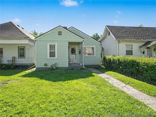 2406 Fairmont Avenue, New Albany, IN 47150