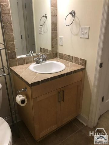 1055 Baxter Street 408, Athens, GA 30606
