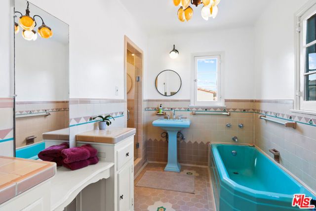 3365 Ley Drive, Los Angeles, CA 90027