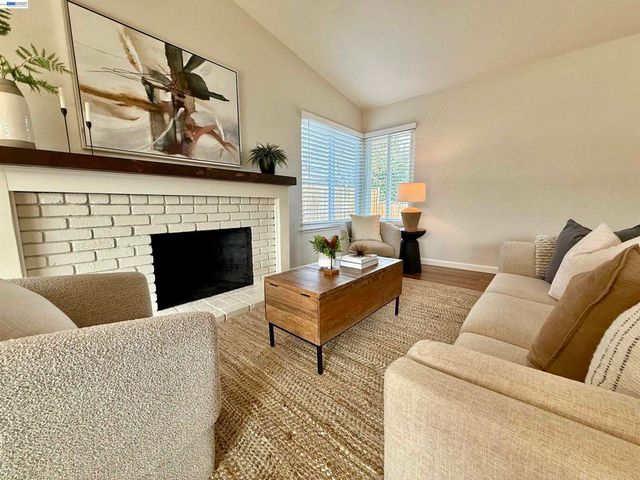 539 539 Mayten Dr, Livermore, CA 94551