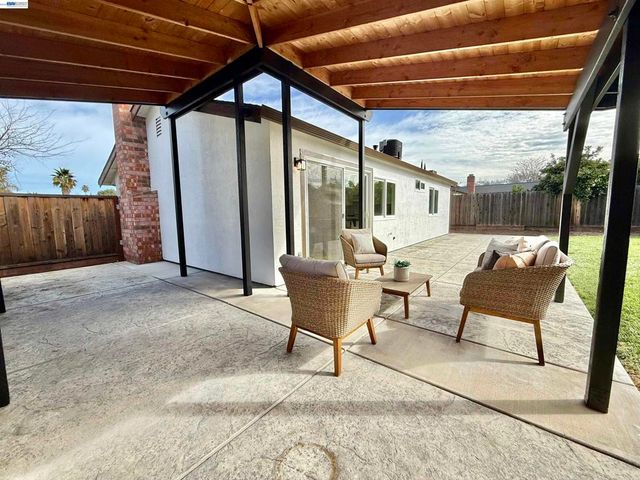 539 539 Mayten Dr, Livermore, CA 94551