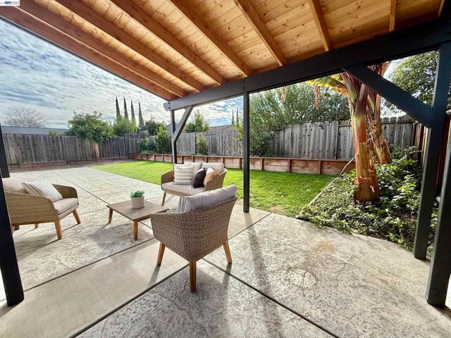 539 539 Mayten Dr, Livermore, CA 94551