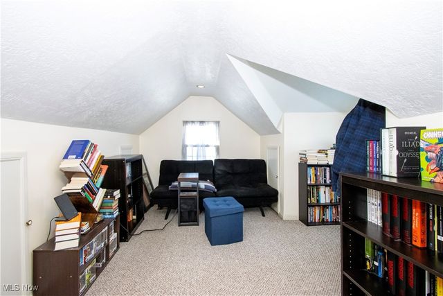 435 Locust Street S, Canal Fulton, OH 44614