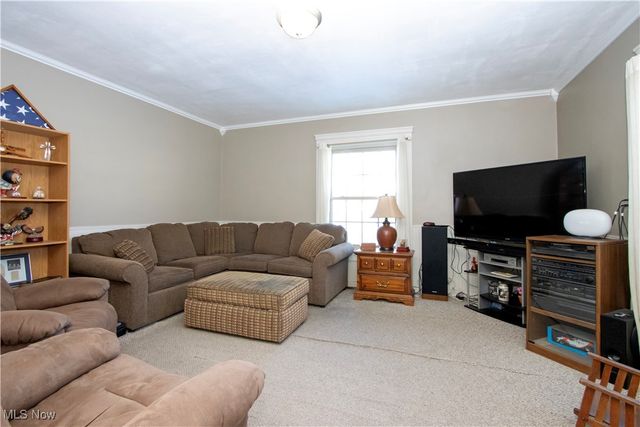 435 Locust Street S, Canal Fulton, OH 44614