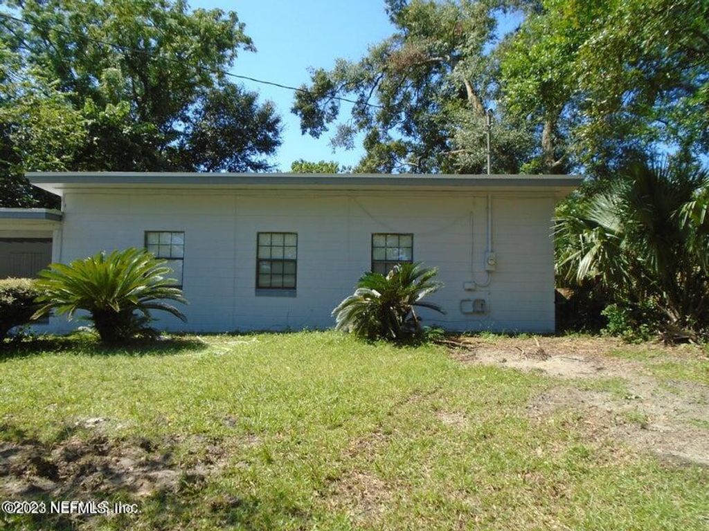 1404 MORGANA Road, Jacksonville, FL 32211