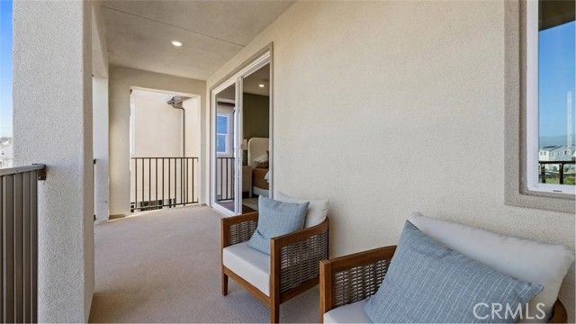 713 Sonia, Irvine, CA 92618