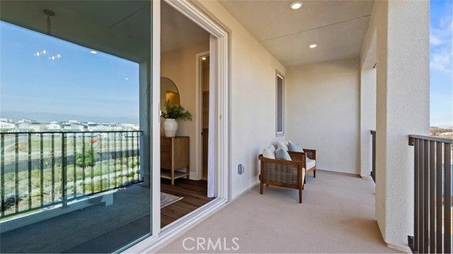 713 Sonia, Irvine, CA 92618
