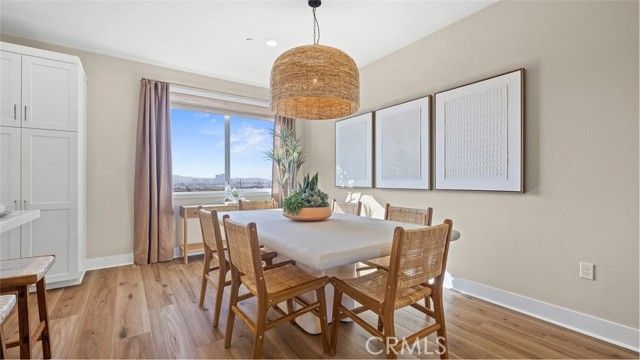 713 Sonia, Irvine, CA 92618
