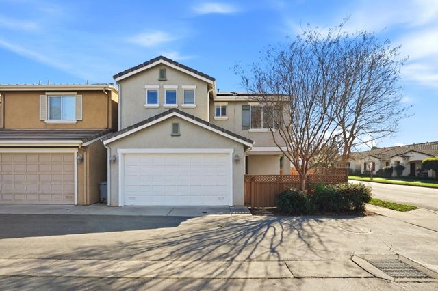 7902 English Oak Circle, Gilroy, CA 95020