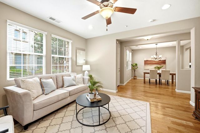 7902 English Oak Circle, Gilroy, CA 95020