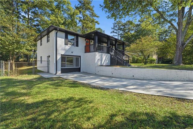 3869 Wisteria Lane SW, Atlanta, GA 30331