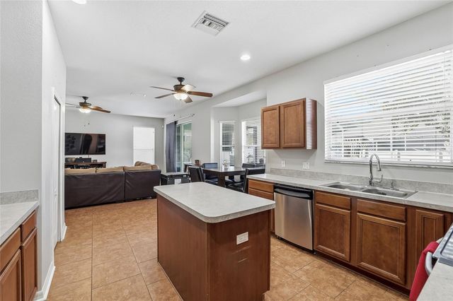 10130 COLDWATER LOOP, Land O Lakes, FL 34638