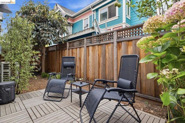 1519 Fairview St 2, Berkeley, CA 94703