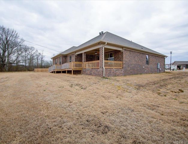 5208 Canter Lane, Jacksonville, AR 72076