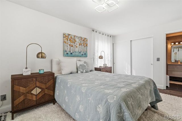 1217 Mangrove Lane 5, St Louis, MO 63125
