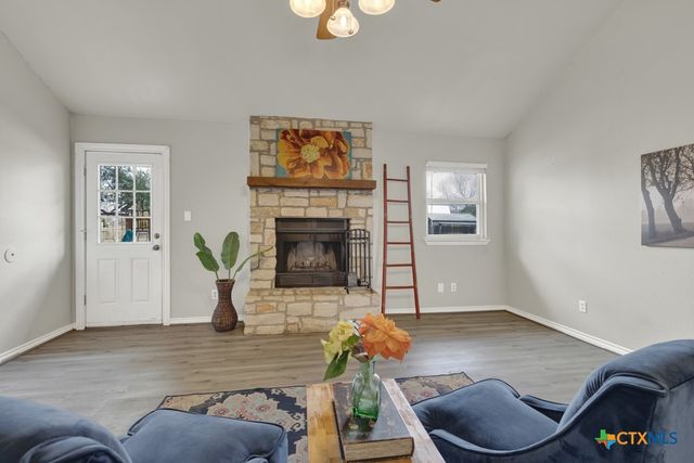 140 Baker Creek Loop, San Marcos, TX 78666