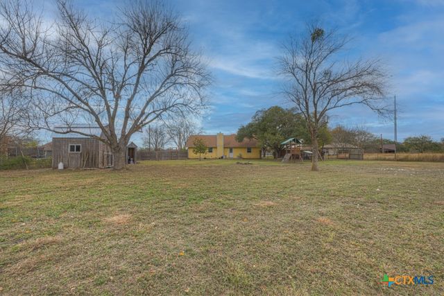 140 Baker Creek Loop, San Marcos, TX 78666