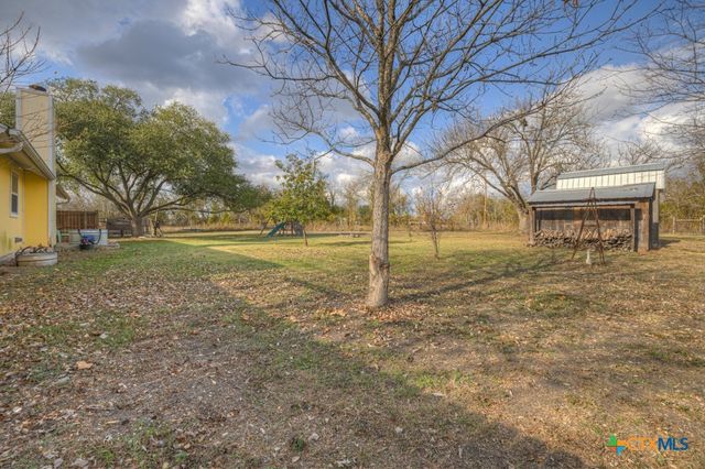 140 Baker Creek Loop, San Marcos, TX 78666