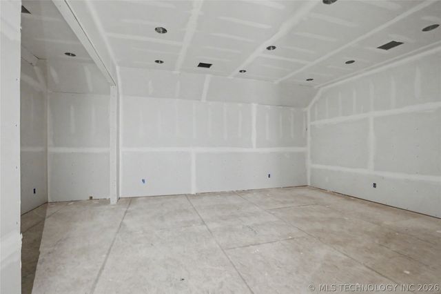 10312 S 234th East Avenue, Broken Arrow, OK 74014