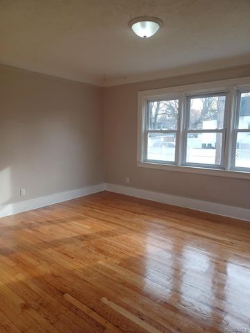 15496 Minock Street, Detroit, MI 48223