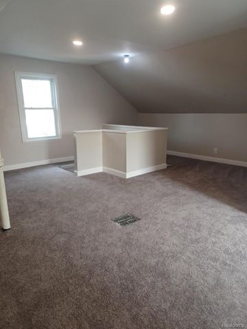 15496 Minock Street, Detroit, MI 48223