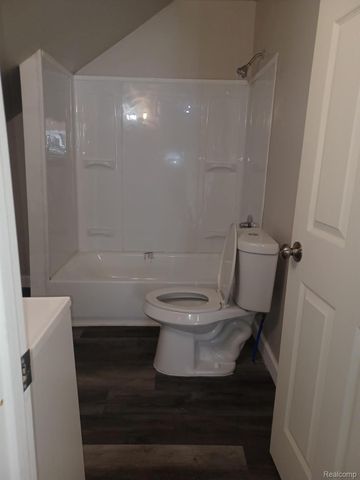 15496 Minock Street, Detroit, MI 48223