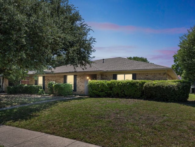 3204 Topaz Way, Plano, TX 75023
