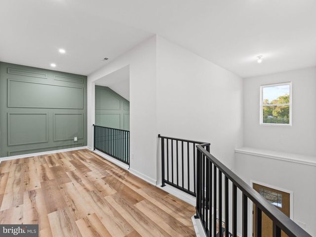 536 8TH AVE, Glassborough, NJ 08028