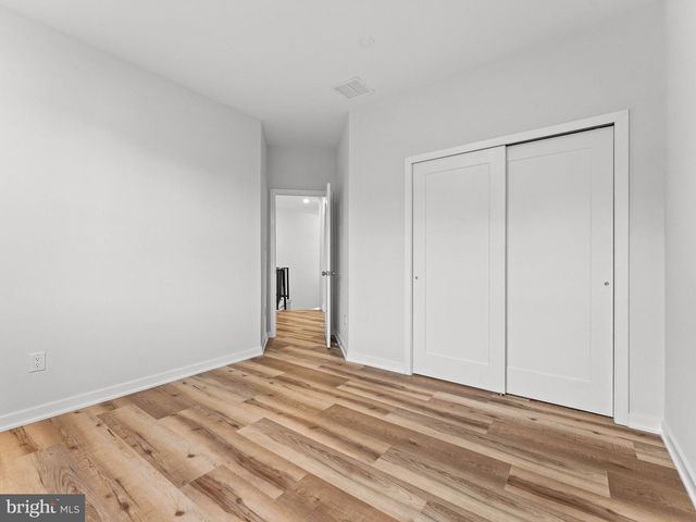 536 8TH AVE, Glassborough, NJ 08028