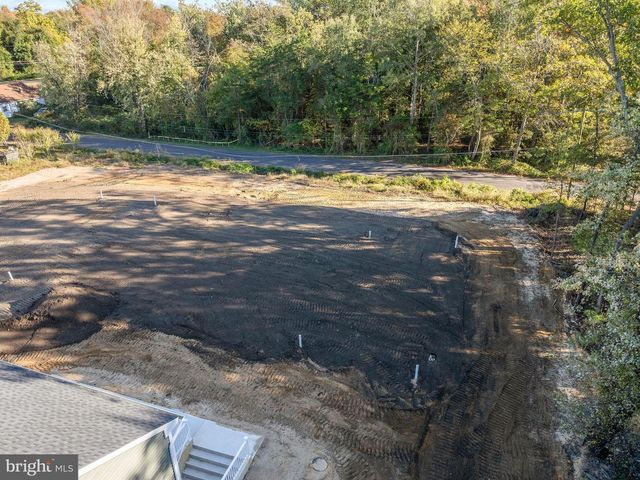 536 8TH AVE, Glassborough, NJ 08028