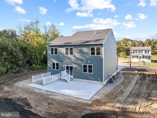 536 8TH AVE, Glassborough, NJ 08028